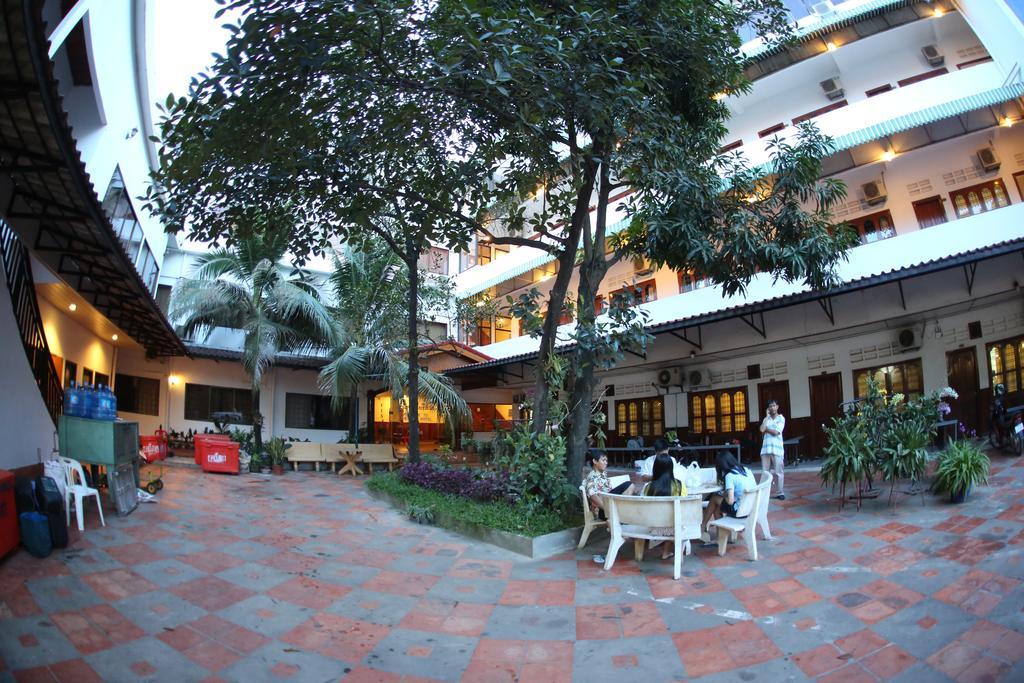 Freedom Hotel Siem Reap Ngoại thất bức ảnh